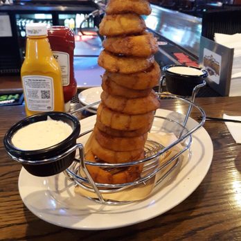 Coach’s Corner - Sports Bars Near Me - Belvidere, Illinois