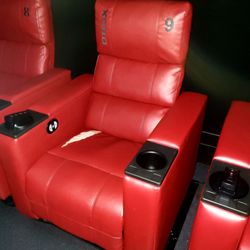 Row E damaged and broken D-Box seat in auditorium 2