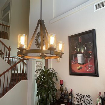 Central Power - New light fixture above dining table excellent service by central power - Electricians Near Me - Las Vegas, Nevada
