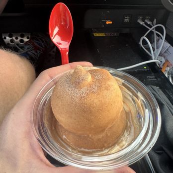 Dairy Queen Grill & Chill - Cinnamon Toast Crunch tipped vanilla cup - Ice Cream & Frozen Yogurt Near Me - Bridgewater, Virginia