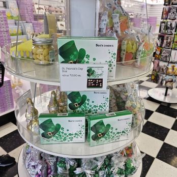 See's Candies - Chocolatiers & Shops Near Me - Austin, Texas See's Candies - Chocolatiers & Shops Near Me - Austin, Texas