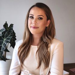 Olivia Hahn - Hinton Real Estate