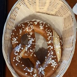 Nurnberger Bierhaus - Pretzel