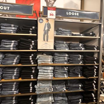 Old Navy - Men's Clothing Near Me - Riverside, California Old Navy - Men's Clothing Near Me - Riverside, California