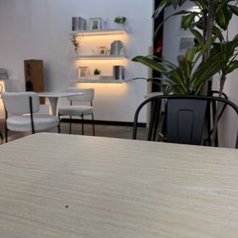 Leaf and Cloud - Interior - Coffee & Tea Near Me - Glendale, California Leaf and Cloud - Interior - Coffee & Tea Near Me - Glendale, California