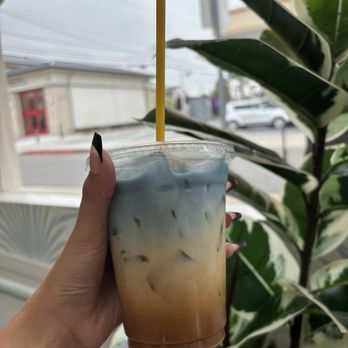 Sunbliss Cafe - This is the Toffee Latte - Coffee & Tea Near Me - Newport Beach, California Sunbliss Cafe - This is the Toffee Latte - Coffee & Tea Near Me - Newport Beach, California