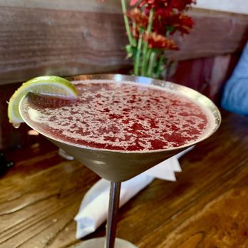 Little Pub Old Saybrook - Blackberry Cosmo - American Near Me - Old Saybrook, Connecticut Little Pub Old Saybrook - Blackberry Cosmo - American Near Me - Old Saybrook, Connecticut