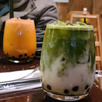 Spot Dessert Bar - Matcha latte and Thai iced tea with tapioca - Desserts Near Me - Flushing, New York Spot Dessert Bar - Matcha latte and Thai iced tea with tapioca - Desserts Near Me - Flushing, New York