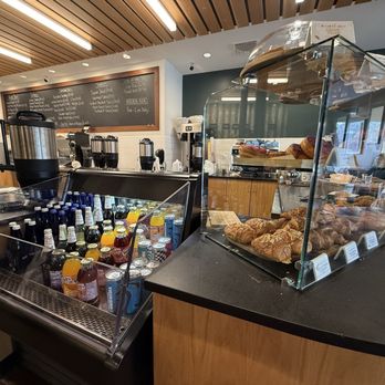 G Cafe Bakery - Bakeries Near Me - New Haven, Connecticut