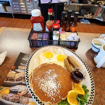 Black Bear Diner San Rafael - Diners Near Me - San Rafael, California