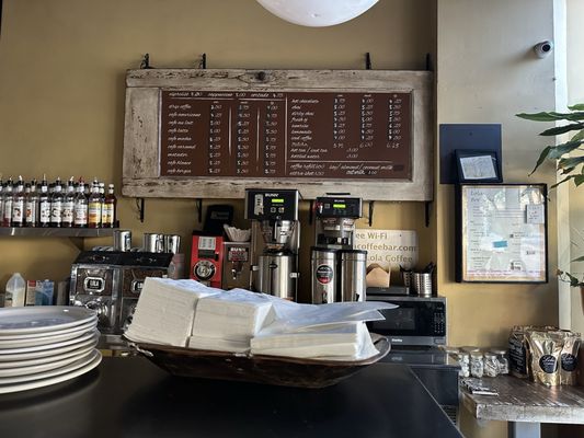 Lola Coffee by null