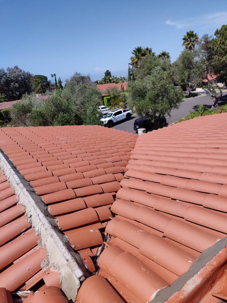 Slide of Johnson & Ramirez Roofing