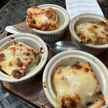 La Lanterna Di Vittorio - Carve lasagna flight - Italian Near Me - New York, New York La Lanterna Di Vittorio - Carve lasagna flight - Italian Near Me - New York, New York