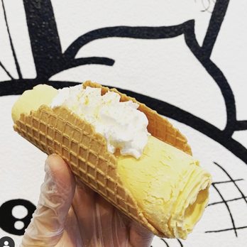Taco ‘Bout Sweets - The Redlands special "Orange Creamsicle " - Ice Cream & Frozen Yogurt Near Me - Redlands, California