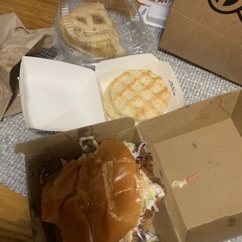 Bird-N-Bun - Fast Food Near Me - San Diego, California Bird-N-Bun - Fast Food Near Me - San Diego, California