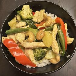 Thai Valley Grill - Galangal cashew chicken curry and coconut rice