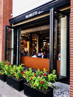 Pizzeria Moretti Griffintown by null