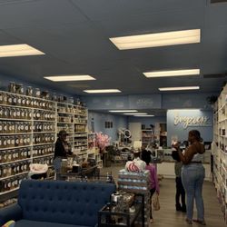 Empress Organics - Entrance