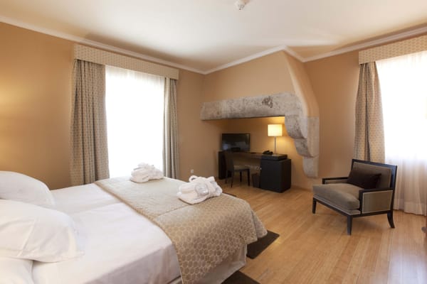 Hotel Hospes Palacio de Arenales & Spa Cáceres by null
