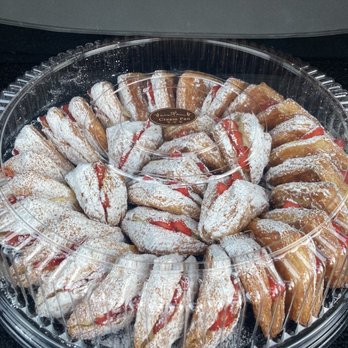 Cream Pan - Bakeries Near Me - Tustin, California Cream Pan - Bakeries Near Me - Tustin, California