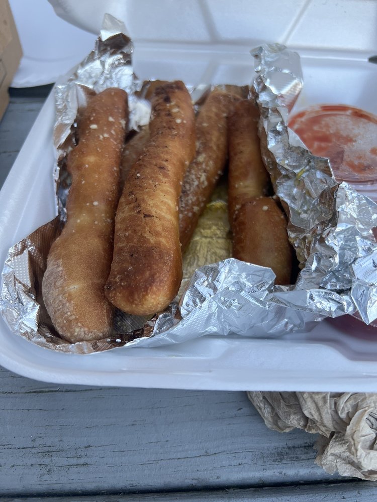 Food from Papa's Pizza To Go