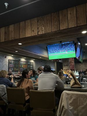 Reunion Tap & Table by null