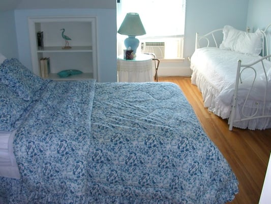 The Inn Spot by null