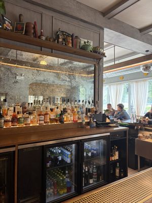 Cara Cara Club by null