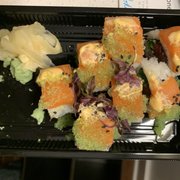 すしすし  Customize your sushi experience with take out or delivery