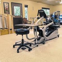 Avamere Rehabilitation of King City - Great Equipment!