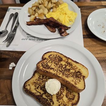 Turning Point - Breakfast & Brunch Near Me - Old Bridge, New Jersey Turning Point - Breakfast & Brunch Near Me - Old Bridge, New Jersey