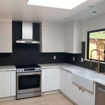 Glennie Kramer-Baker - East Baker Group - Our new remodeled kitchen at our new house. - Real Estate Agents Near Me Glennie Kramer-Baker - East Baker Group - Our new remodeled kitchen at our new house. - Real Estate Agents Near Me
