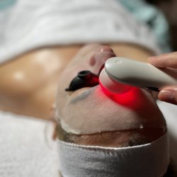 Touch of Light & Ashati Skin Wellness Studio - Hydrating Facial