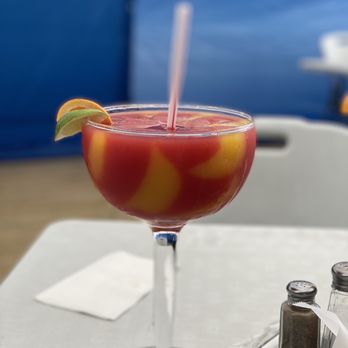 Jalapenos - Mango/strawberry swirl margarita - Mexican Near Me - Peru, Illinois Jalapenos - Mango/strawberry swirl margarita - Mexican Near Me - Peru, Illinois