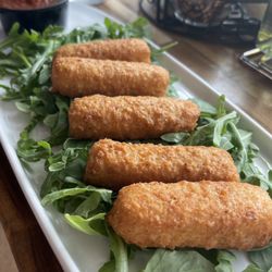 Basilico Pizzeria & Ristorante - Mozzarella sticks app
