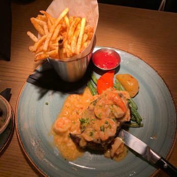 Milestones - Steak and shrimp - Canadian (New) Near Me - Kingston, Ontario