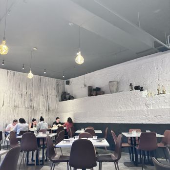 Antidote - Ambiance - Cocktail Bars Near Me - Brooklyn, New York