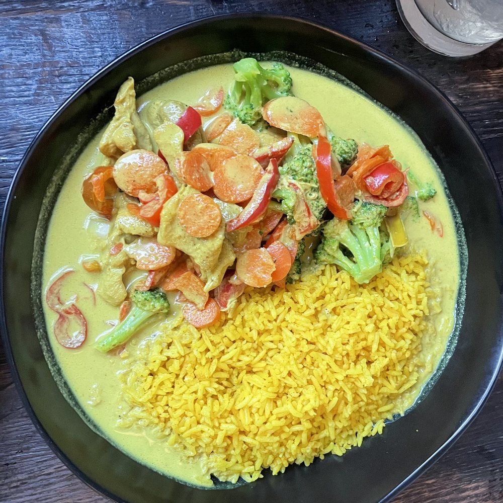 Blue Toba - Chicken opur curry - Indonesian Near Me - Ashland, Oregon Blue Toba - Chicken opur curry - Indonesian Near Me - Ashland, Oregon