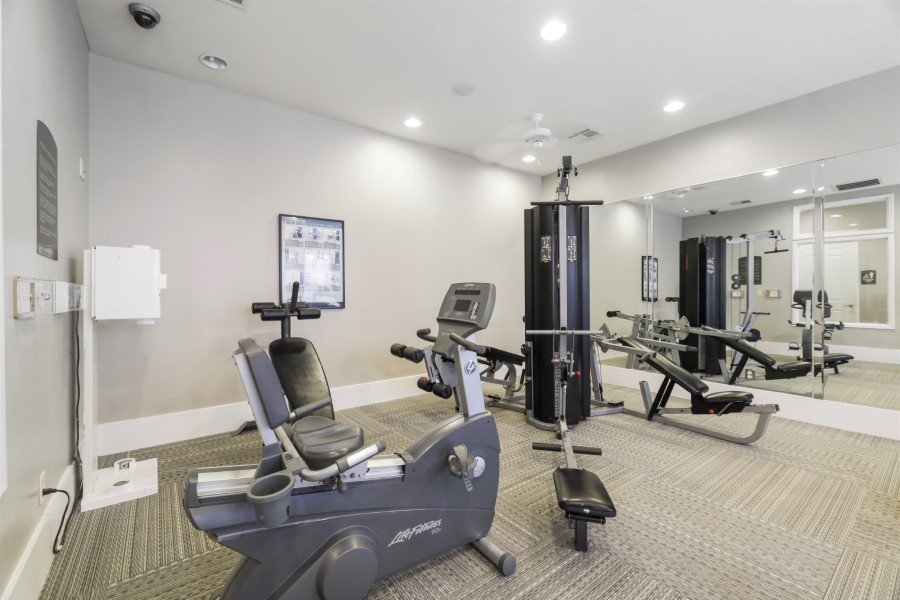 STONEHAVEN APARTMENTS Updated October 2024 64 Photos 15301