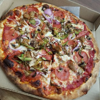 Piecasso - Old school supreme - Pizza Near Me - Stowe, Vermont Piecasso - Old school supreme - Pizza Near Me - Stowe, Vermont
