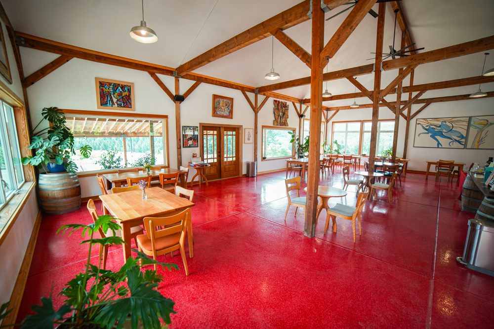 High Pass Winery Logo