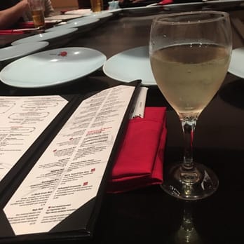 Tokyo Wako - Pinot Grigio never fails me - Sushi Bars Near Me - Long Beach, California Tokyo Wako - Pinot Grigio never fails me - Sushi Bars Near Me - Long Beach, California