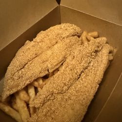 Crunchy Chicken - 2 piece catfish meal