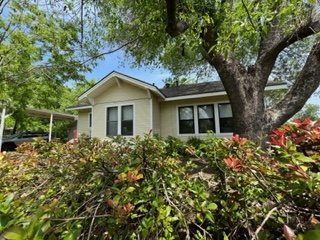 Slide of North Texas A2Z Roofing