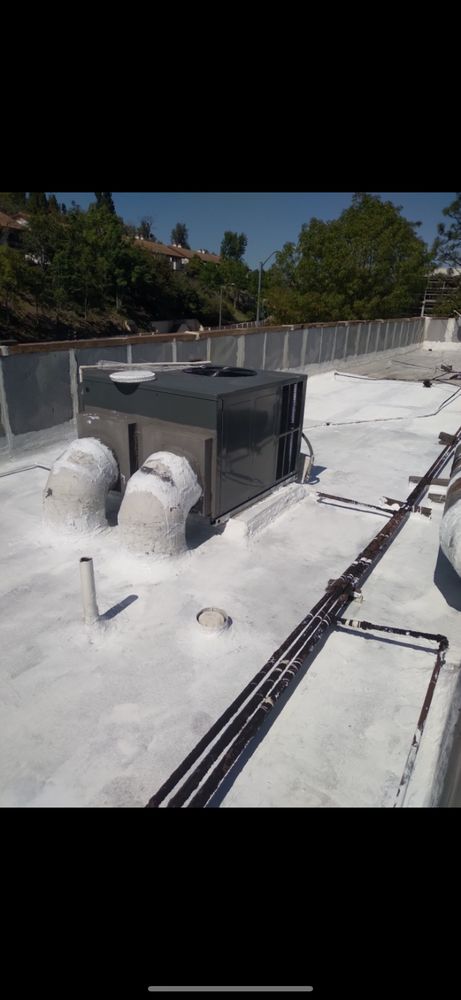 Slide of RR Roofing Service