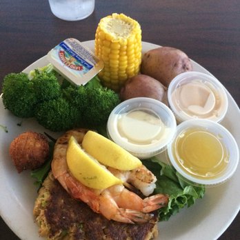 Rick's Crab Trap - Bars Near Me - Fort Walton Beach, Florida Rick's Crab Trap - Bars Near Me - Fort Walton Beach, Florida