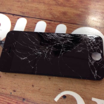 iRepair Brea - My 5c was a spider web screen! Eek. They fixed it solo fast! - Mobile Phones Near Me - Brea, California