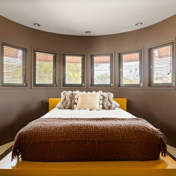 Tracy Metro Designs - Eclectic bedroom. - Interior Design Near Me Tracy Metro Designs - Eclectic bedroom. - Interior Design Near Me