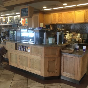 The Coffee Bean & Tea Leaf - Nice and clean counter - Coffee & Tea Near Me - Camarillo, California The Coffee Bean & Tea Leaf - Nice and clean counter - Coffee & Tea Near Me - Camarillo, California