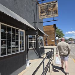Sleepy Coyote Cafe & Bar